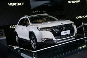 DS 6, ex Citroën, marca e rede próprias