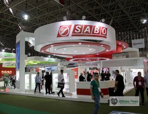 Lançamentos nas linhas metal-borracha, juntas de cabeçote e jogos de juntas metálicas e soft linha de retentores para motos, mais de 3.000 itens em toda sua linha. Divulgou todo o programa de relacionamento com o reparador: que compreende Caderninho Sabó, Redes Sociais, TOC (Treinamento de Orientação ao Consumidor), Guia de Oficinas Brasil entre outros.
