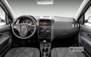 Itens como airbag duplo, freios ABS com EBD, indicador digital do nível de combustível são de série 