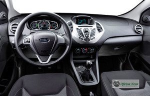 Interior moderno, nem parece um carro popular