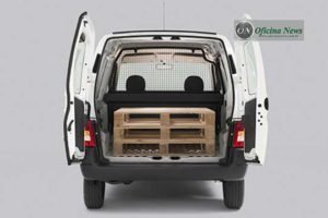 Peugeot Partner oferece versatilidade com suspensão ajustada