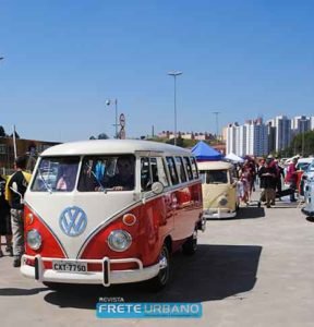 Encontro de Kombis é realizado em São Bernardo do Campo