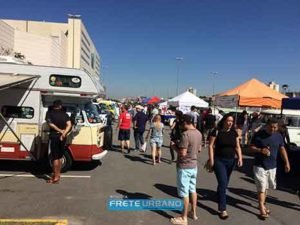 Encontro de Kombis é realizado em São Bernardo do Campo