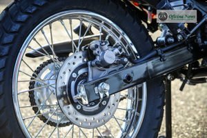 Honda NXR 160 Bros conta agora com sistema de freios CBS