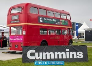 Cummins aposta na atualização da frota dos ônibus londrinos