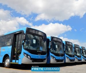 Mercedes-Benz investe no atendimento dedicado nas garagens