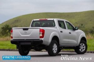 Nissan Frontier S
