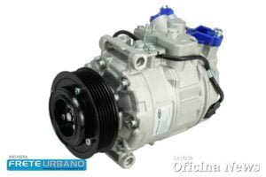 Compressores da Magneti Marelli começam a ser comercializados Com objetivo de ampliar seu portfólio no mercado de reposição de autopeças, compressores da Magneti Marelli começam a ser comercializados. O lançamento é feito por meio da divisão de reposição da marca, Marelli Cofap Aftermarket, que confirma seis novos códigos de compressores para o sistema de ar-condicionado. Segundo a empresa, os componentes são destinados aos veículos das marcas Hyundai, Honda, Mercedes-Benz, e Volkswagen e integram os mais de 50 códigos de compressores Magneti Marelli disponíveis no aftermarket. Entre no nosso podcast Acesse os vídeos no You Tube Leia a Revista Frete Urbano O compressor do ar-condicionado tem a função de bombear o fluido refrigerante proveniente do evaporador no estado gasoso, que chega com baixa pressão e baixa temperatura, e que através de movimentos do prato oscilante, aciona pequenos pistões comprimindo o fluido refrigerante e encaminhando para o condensador com alta temperatura e alta pressão. Os novos códigos e aplicações são: CPMM7010HD – Honda Civic 1.8 L 16V, de 2012 a 2016; CPMM7011VW – VW Amarok 2.0 16V, de 2010 a 2012; CPMM70120HI – IX35 2.0 16V Gas. 2010...2015; CPMM7014HD - Honda Civic 1.8 16V, de 2006 a 2011; CPMM7015MB – MBB Sprinter 2.2 L 16V diesel, de 2002 a 2011; CPMM7016VW – VW Bora 2.0 8V de 2000 a 2010; Golf 2.0 8V de 2002 a 2007; Jetta 2.0 8V a partir de 2011; Jetta 2.5 20V de 2006 a 2011; New Beetle 2.0 8V de 2003 a 2010; Novo Fusca 2.0 16V de 2013 a 2014; Passat 2.0 16V de 2004 a 2010. Os novos compressores Magneti Marelli complementam a linha de ar-condicionado composta de condensadores e evaporadores para os segmentos leve, pesado e agrícola e é foco da empresa sua ampliação.