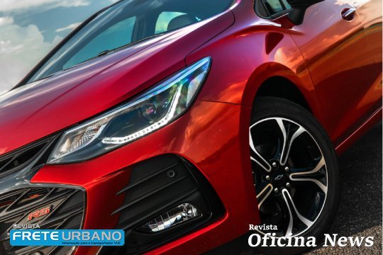 Chevrolet Cruze RS: motor turbo e visual esportivo