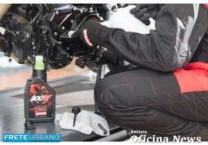 Erros comuns ao lubrificar a corrente da moto