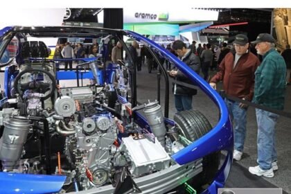 Coluna Alta Roda: Salão da transição