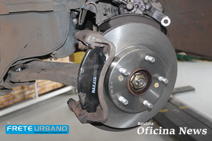 Undercar: Troca das pastilhas do Honda Civic