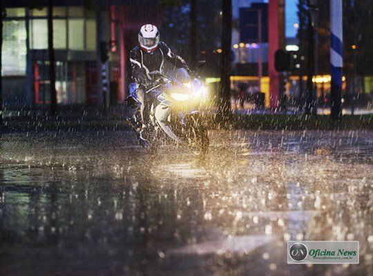 Lumileds apresenta nova lâmpada Philips XtremeVision moto