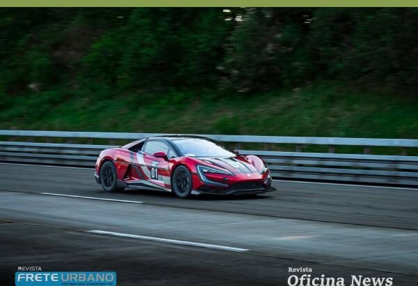 Yangwang U9 Track Edition atinge 472,41 km/h e bate recorde