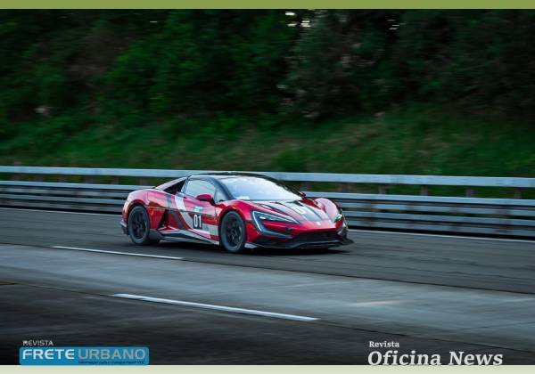 Yangwang U9 Track Edition atinge 472,41 km/h e bate recorde 