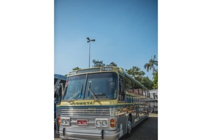 Ônibus Flecha viaja pelo Brasil para celebrar aniversário