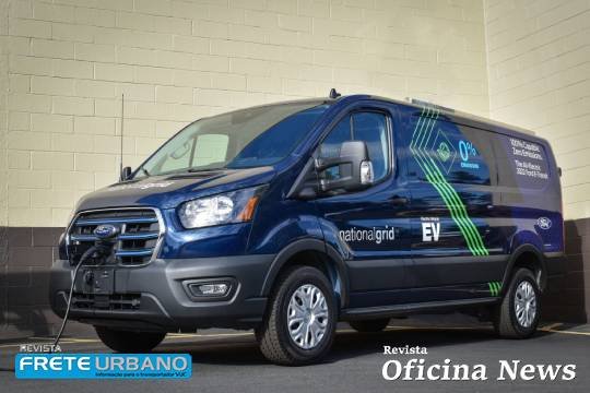 Ford E-Transit dá início aos testes com frotistas nos Estados Unidos