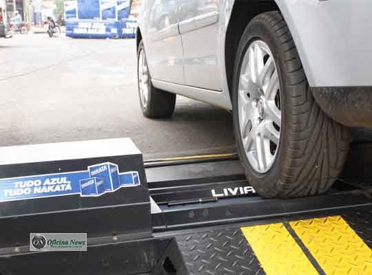 Nakata realiza avaliação de amortecedores gratuitamente