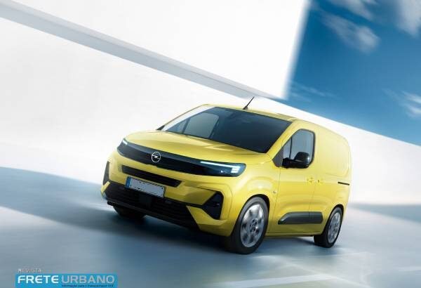 Novo Opel Combo: versão a combustão e elétrica com segurança e conectividade