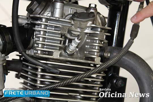 Instalação das velas de iridium na Yamaha