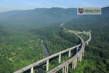 Imigrantes, administrada pela Ecovias, um exemplo raro de estrada de primeiro mundo no Brasil