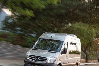 Mercedes-Benz apresenta edição exclusiva da van Sprinter