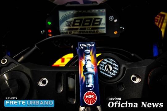 NGK orienta sobre dirigir motocicletas na chuva com segurança