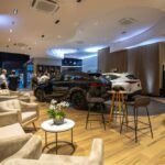 Lexus Collection JK inaugura concessionária com oficina premium