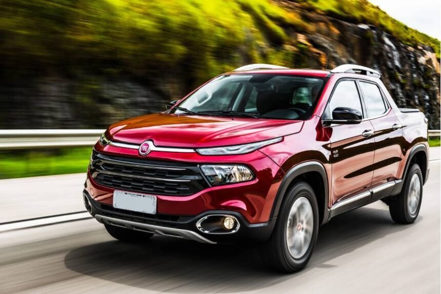 Fiat Toro completa 10 anos e consolida novo padrão no segmento