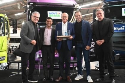 Mercedes-Benz recebe Alckmin e reforça adesão ao Move Brasil