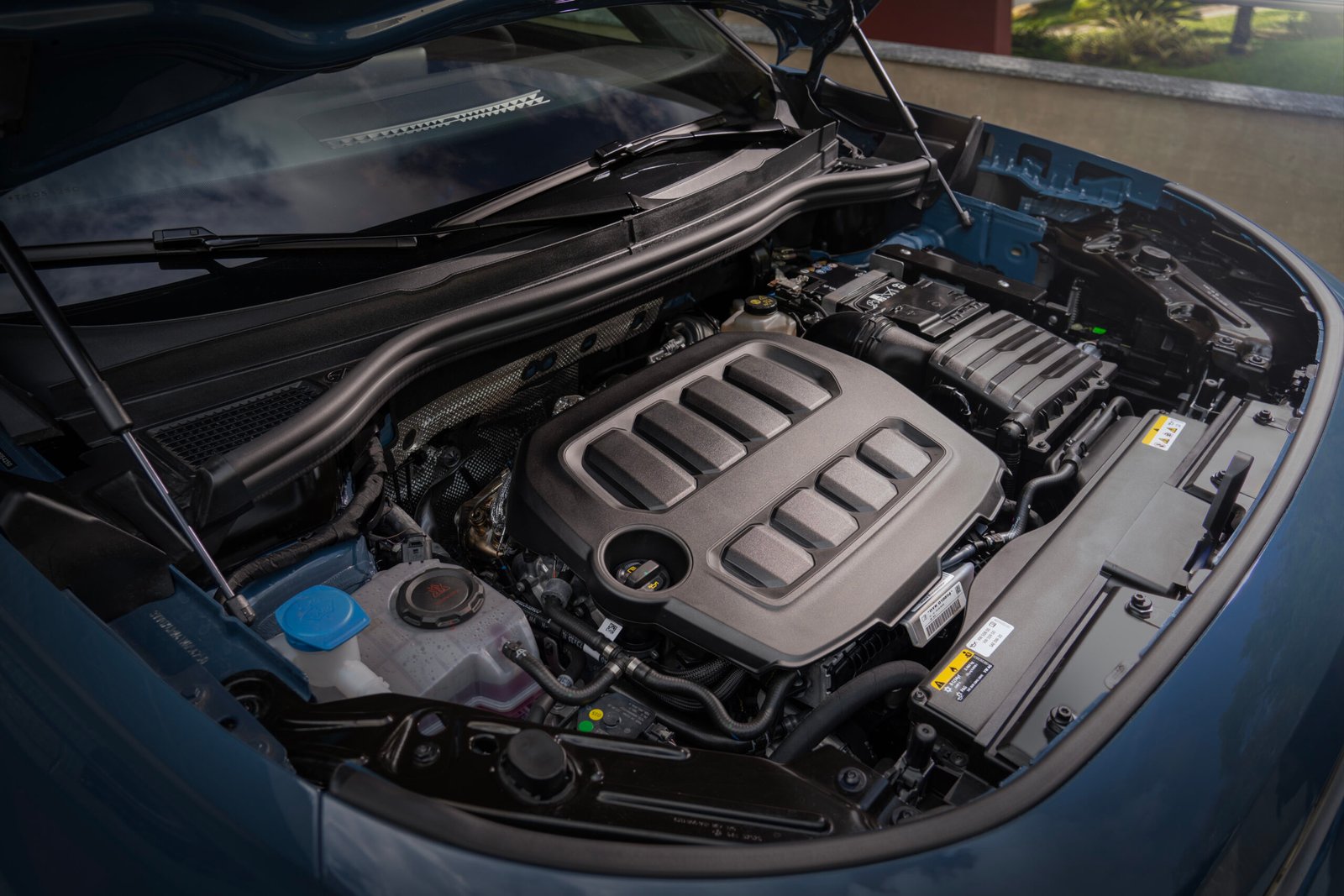 Volkswagen Tiguan chega na terceira geração com 272 cv