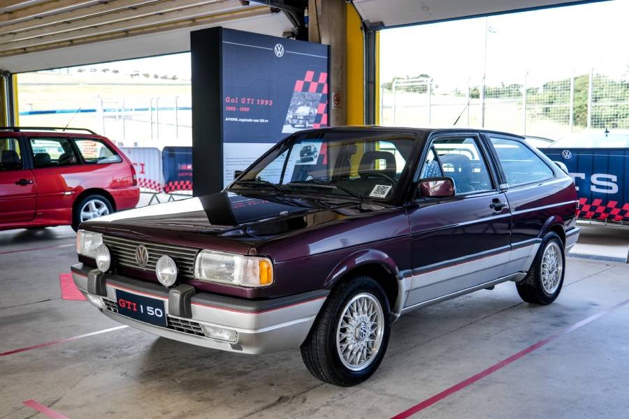 VW Golf GTI será vendido comemorando os 50 anos da sigla