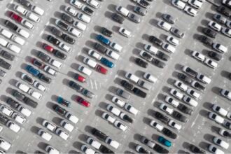 IQA alerta que indústria automotiva enfrenta entraves no Brasil