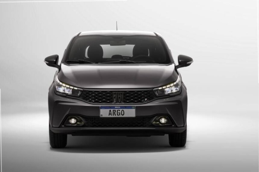Fiat Argo chega a 750 mil unidades produzidas em Betim