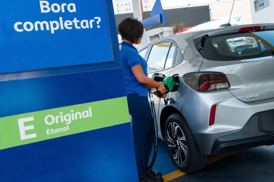 Chevrolet Onix chega a linha 2027 com gama ampliada