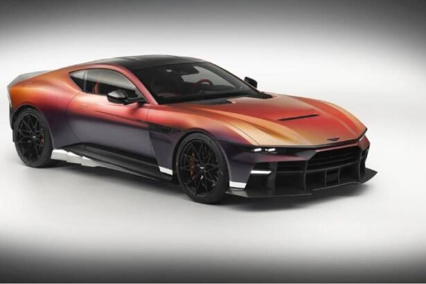 Aston Martin Valen é o V12 mais potente com motor dianteiro