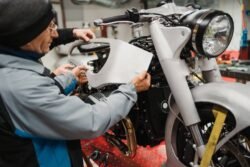 Frota de motos cresce e amplia demanda por manutenção