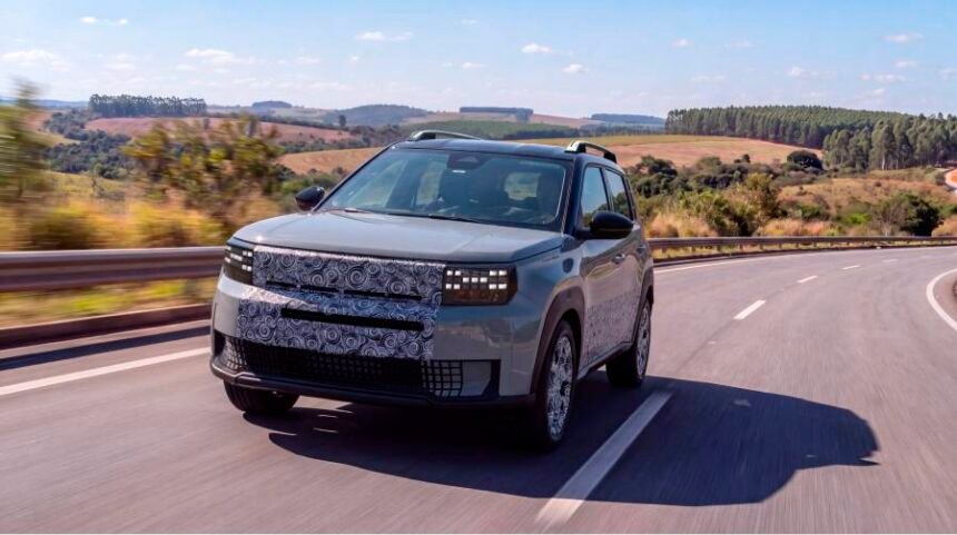 Novo Fiat Argo X avança em testes antes do lançamento