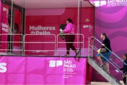 Carretas de Mamografia atendem mulheres em SP no Outubro Rosa