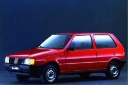 Fiat completa 50 anos com nove segmentos criados no Brasil
